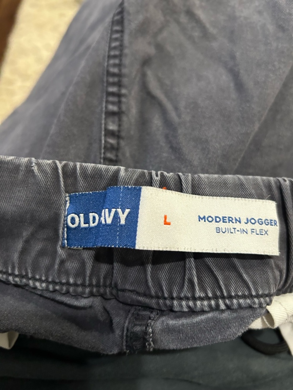 Old Navy Dark Gray Cargo Jogger Pants - Picture 3 of 3